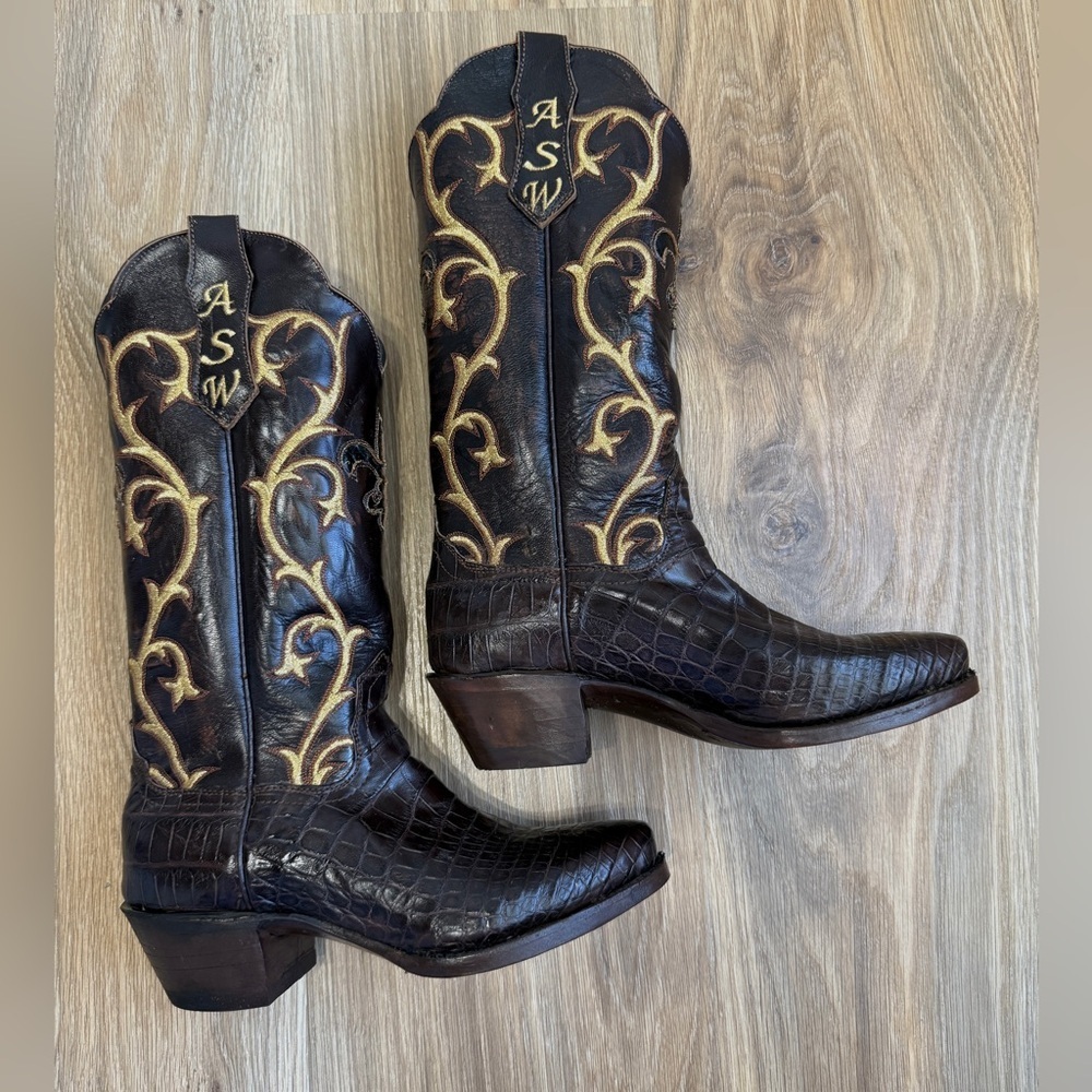 Custom Cayman Women’s Boots Size 7 LNC